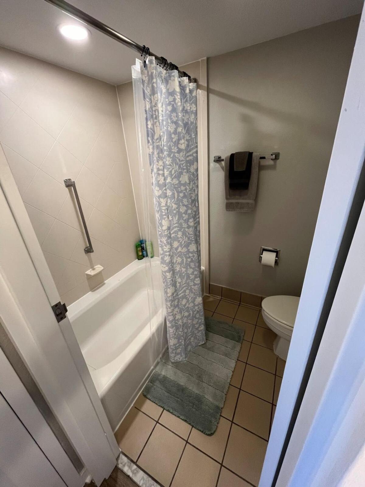 Aksarben 1 Bedroom-Close To I-80 Ομάχα Εξωτερικό φωτογραφία