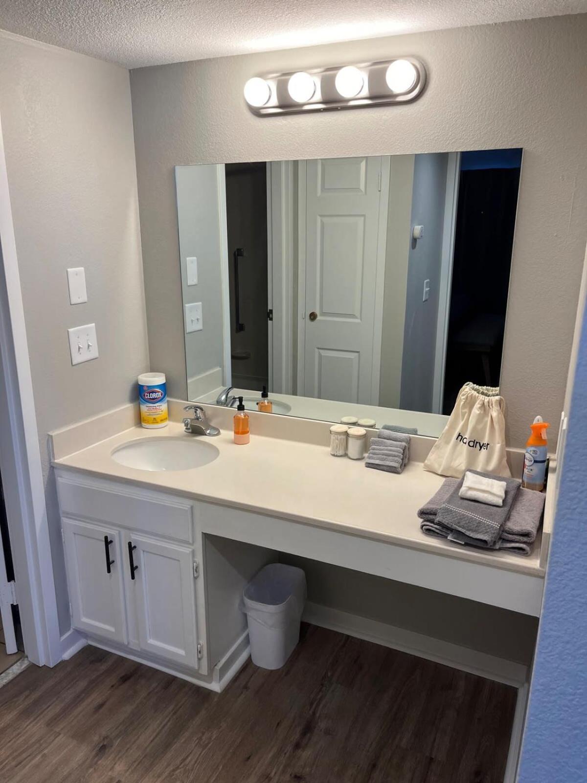 Aksarben 1 Bedroom-Close To I-80 Ομάχα Εξωτερικό φωτογραφία